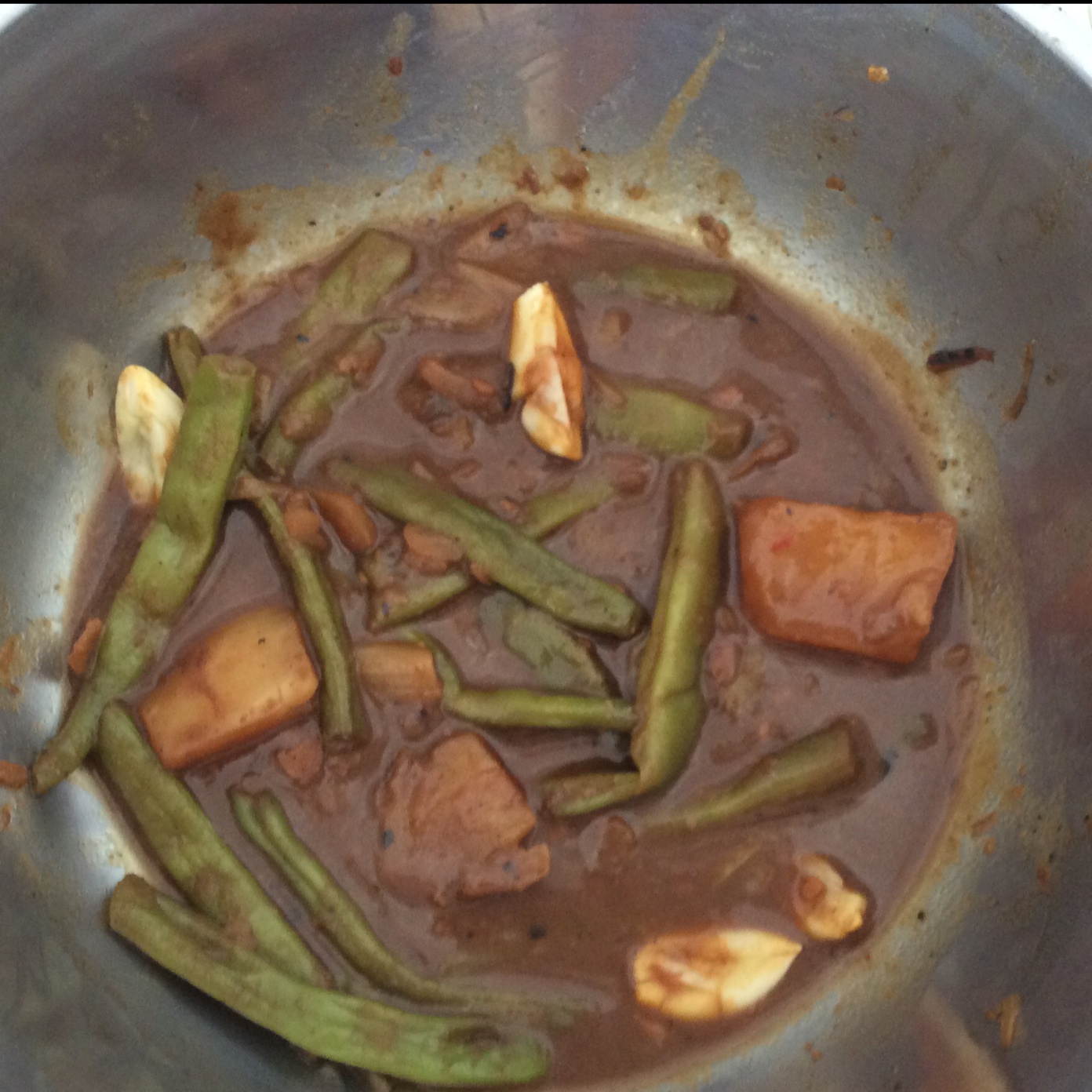 土豆炖豆角