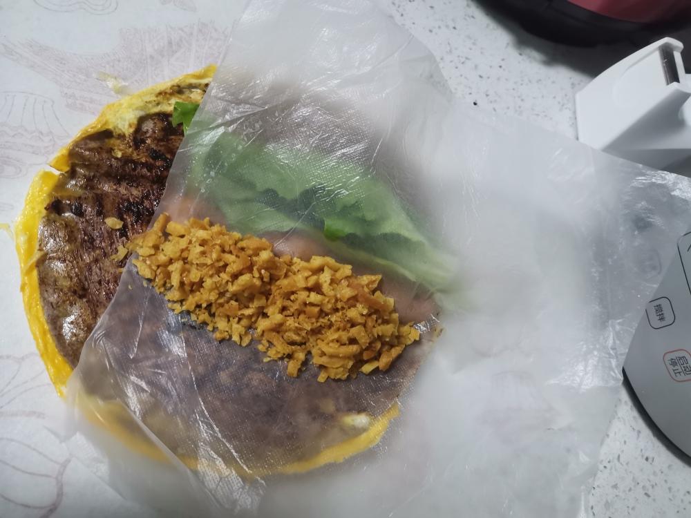 不调面糊的煎饼果子（附隔夜依旧酥脆小窍门）超快手的做法 步骤8