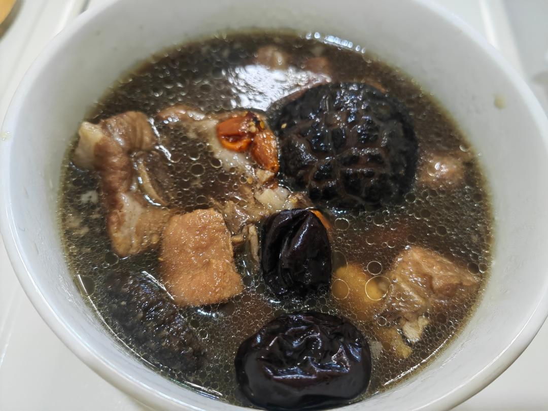 堂妈小厨——新加坡肉骨茶