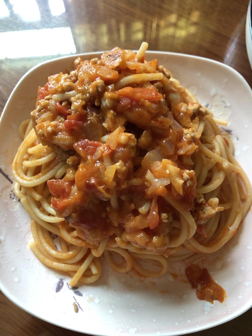 番茄肉酱意面