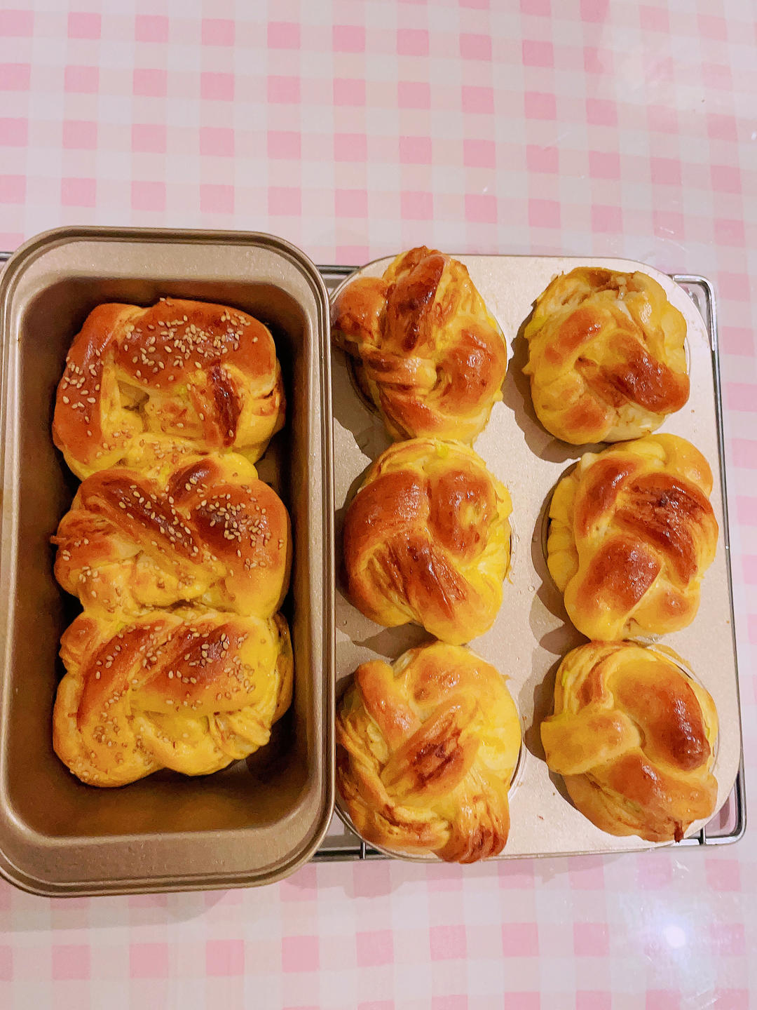 香葱肉松mini小吐司