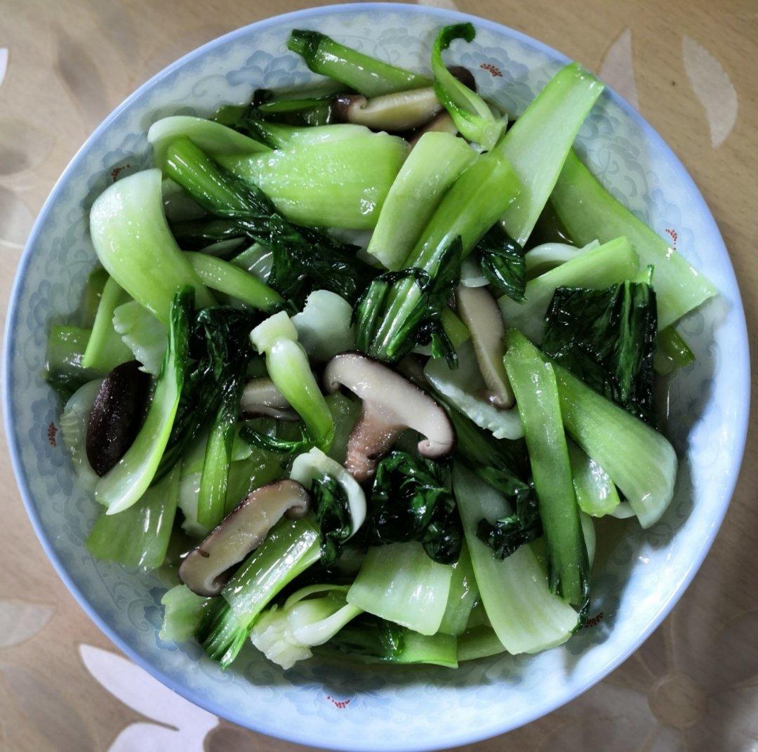 家常版香菇炒青菜🥬