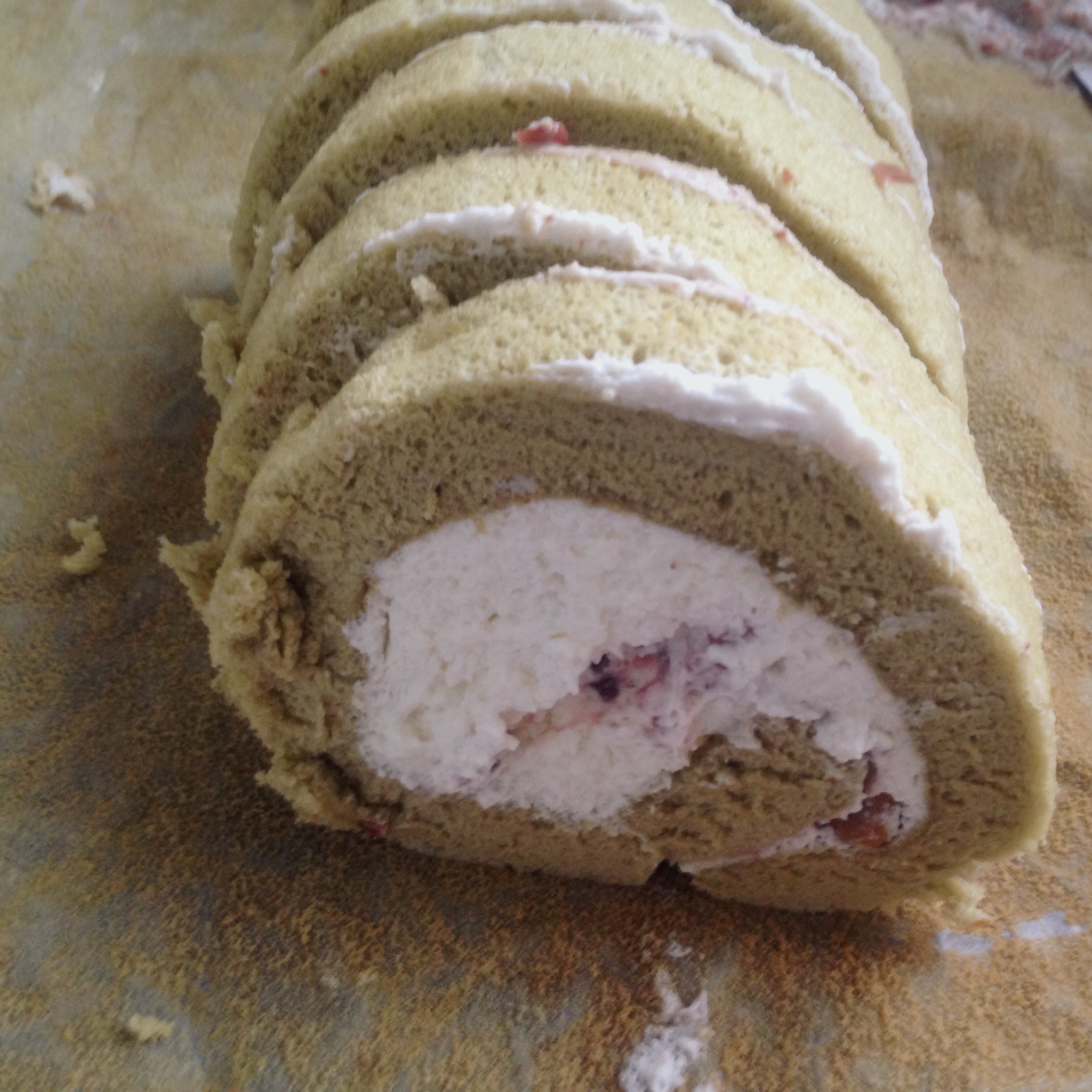 抹茶戚风蛋糕卷