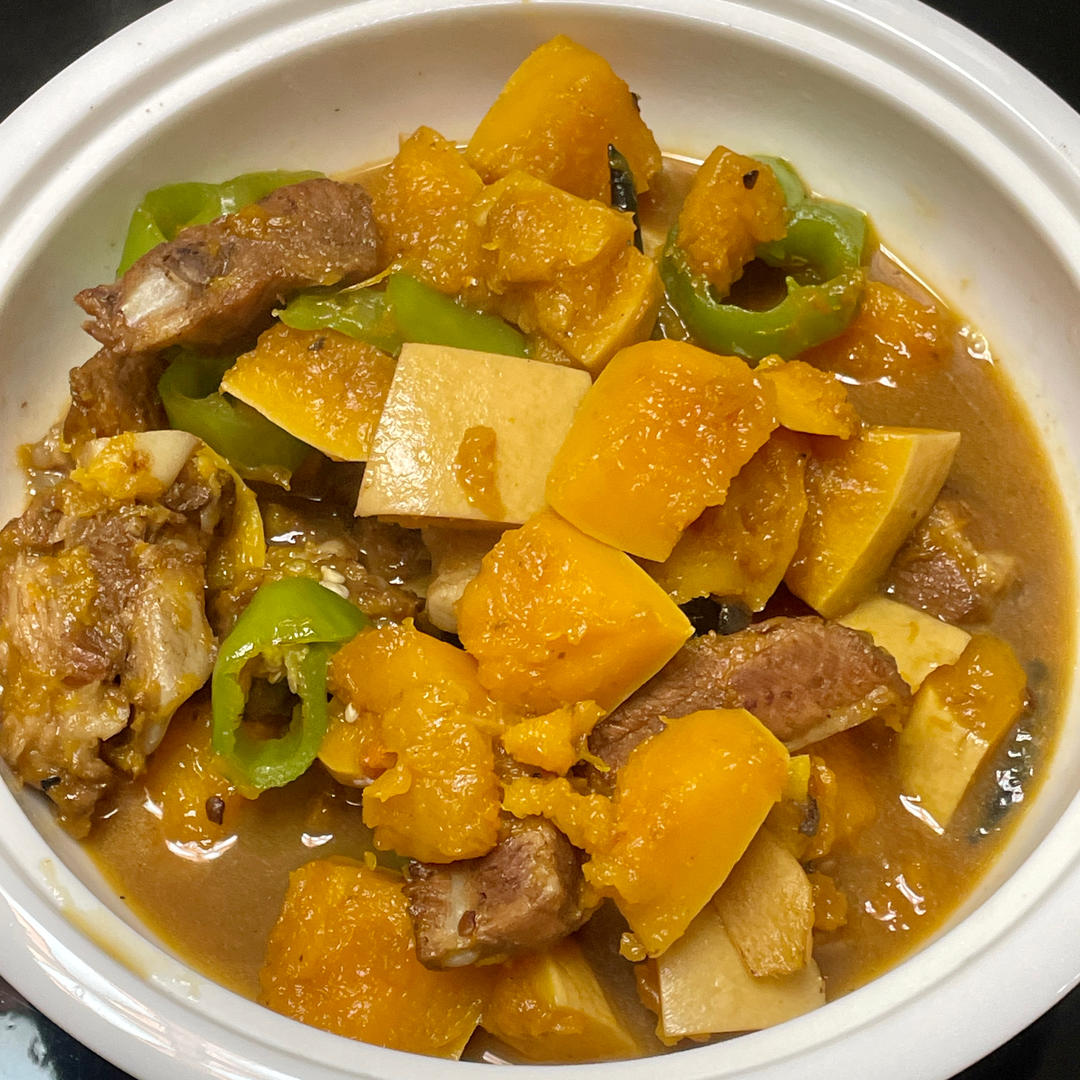 南瓜炖排骨