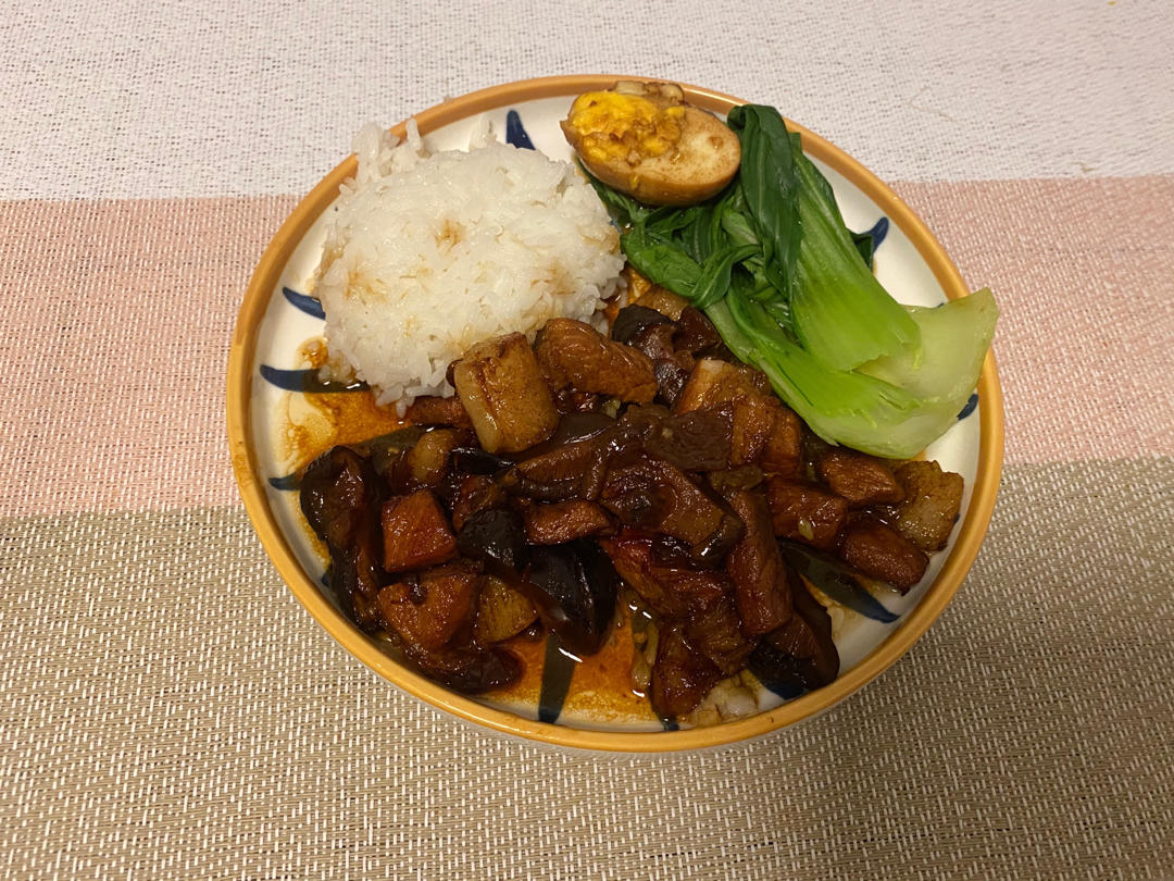 好吃到停不下来的卤肉饭