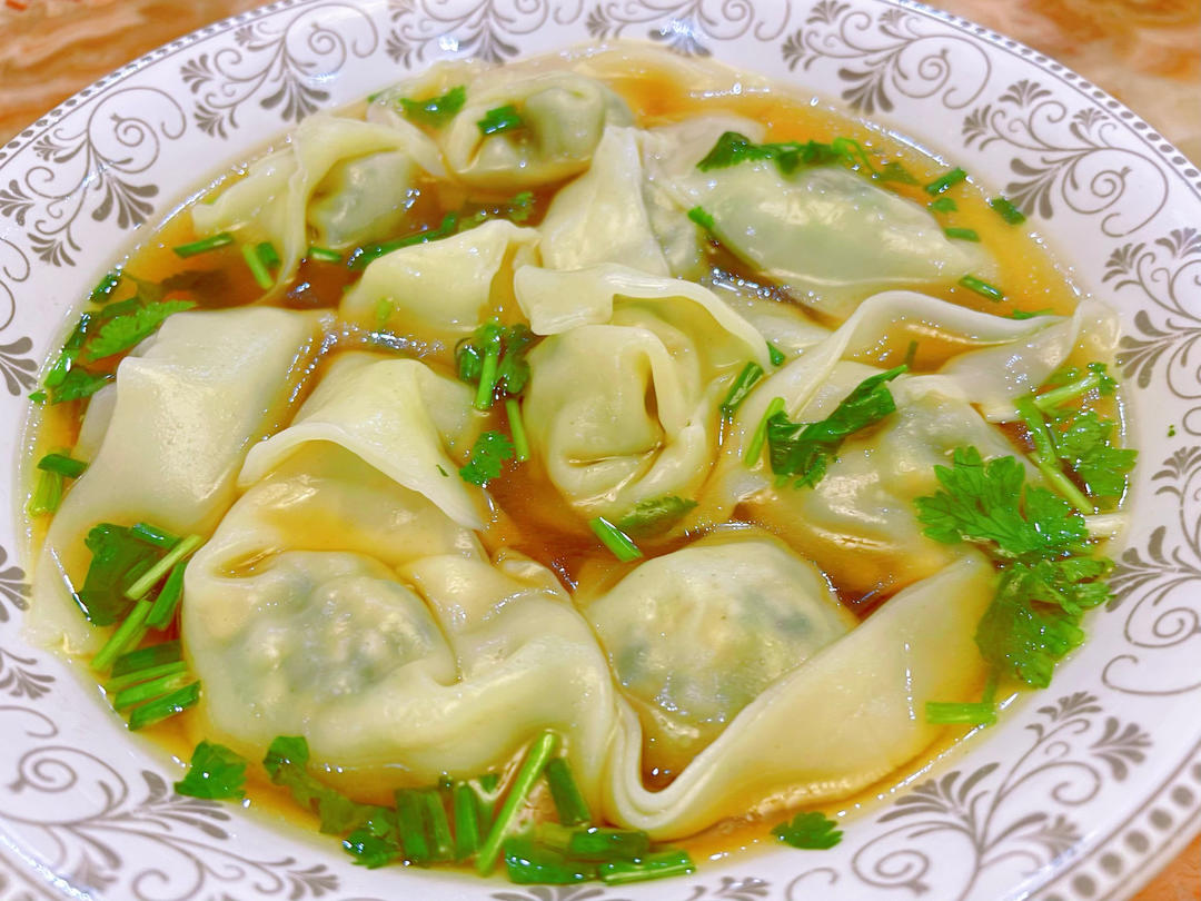 荠菜大馄饨
