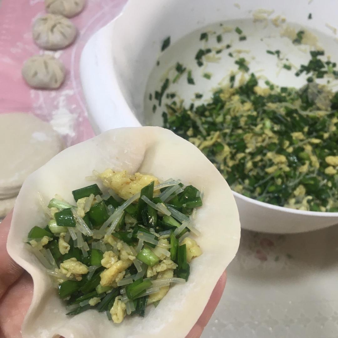 韭菜鸡蛋粉条水饺