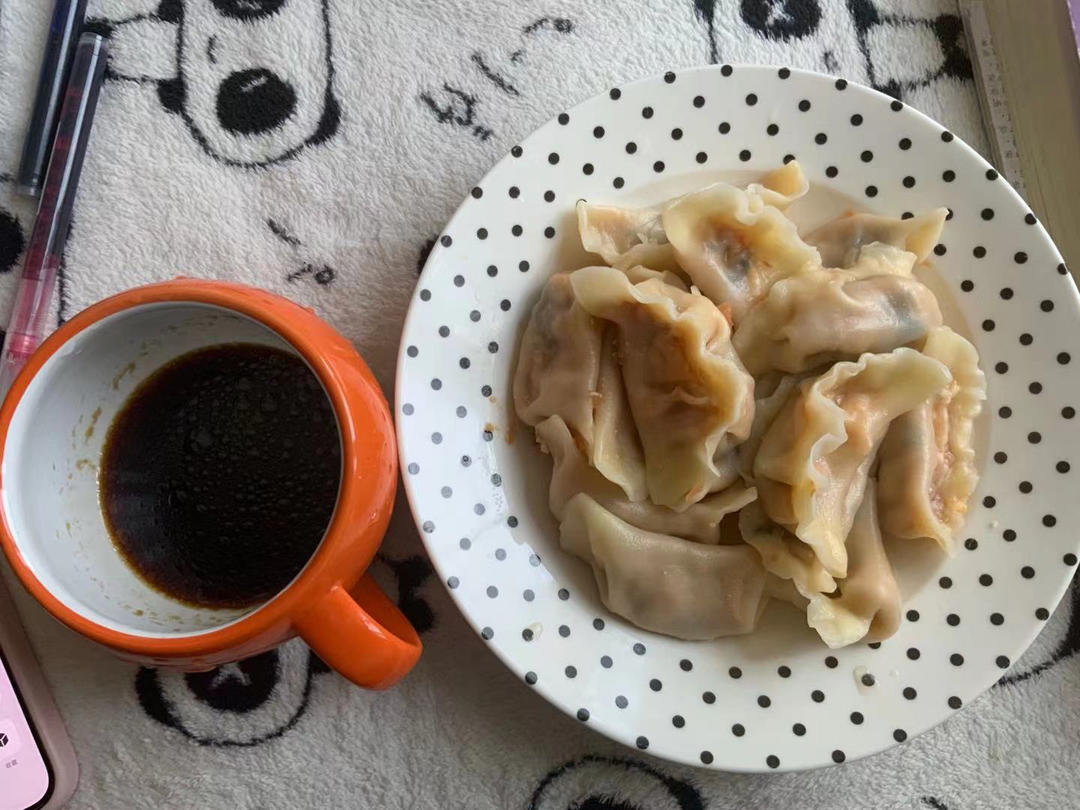 西红柿鸡蛋馅水饺