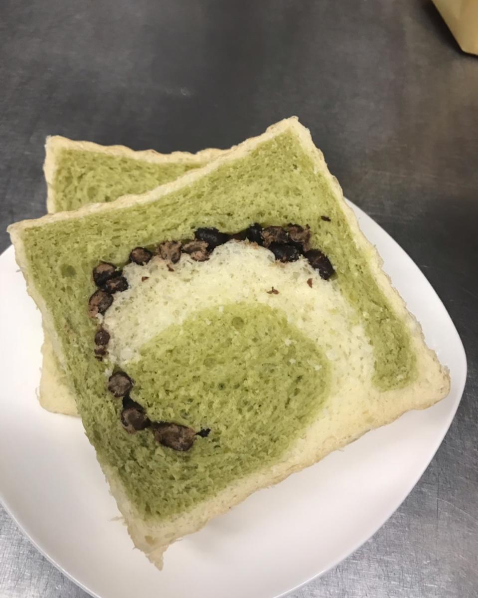抹茶蜜豆吐司