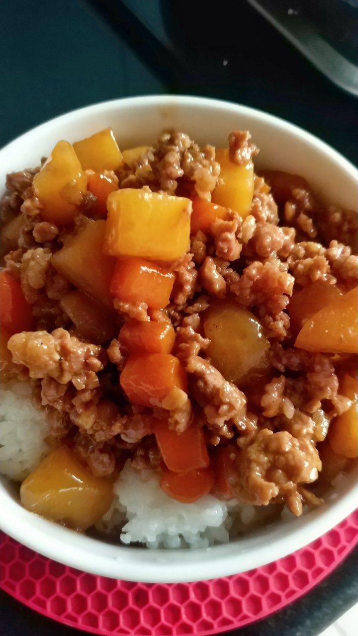 超级下饭的肉沫炒土豆！