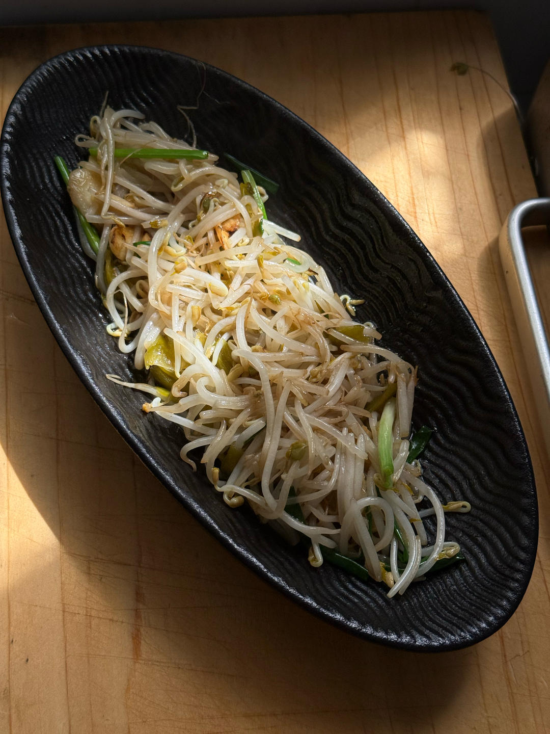 五分钟就能做好的爽口清炒豆芽