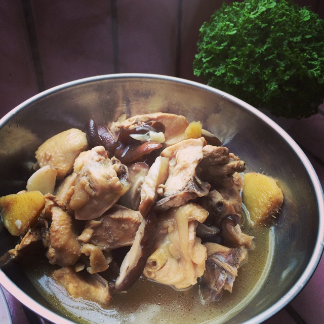 香菇焖鸡