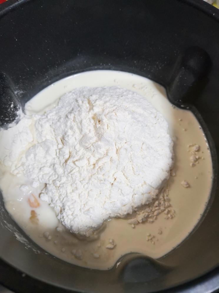 纯奶手撕吐司的做法 步骤1