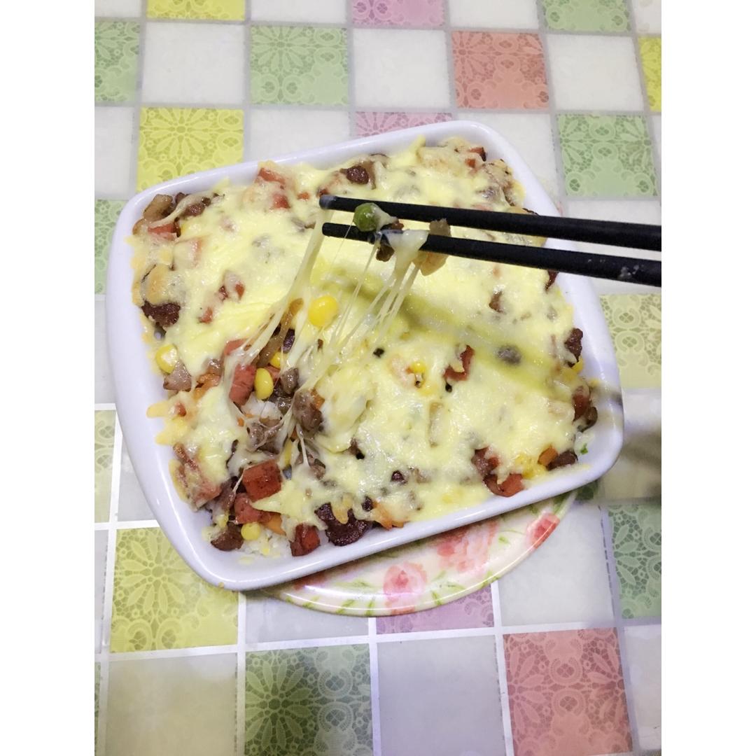 鲜虾培根芝士焗饭