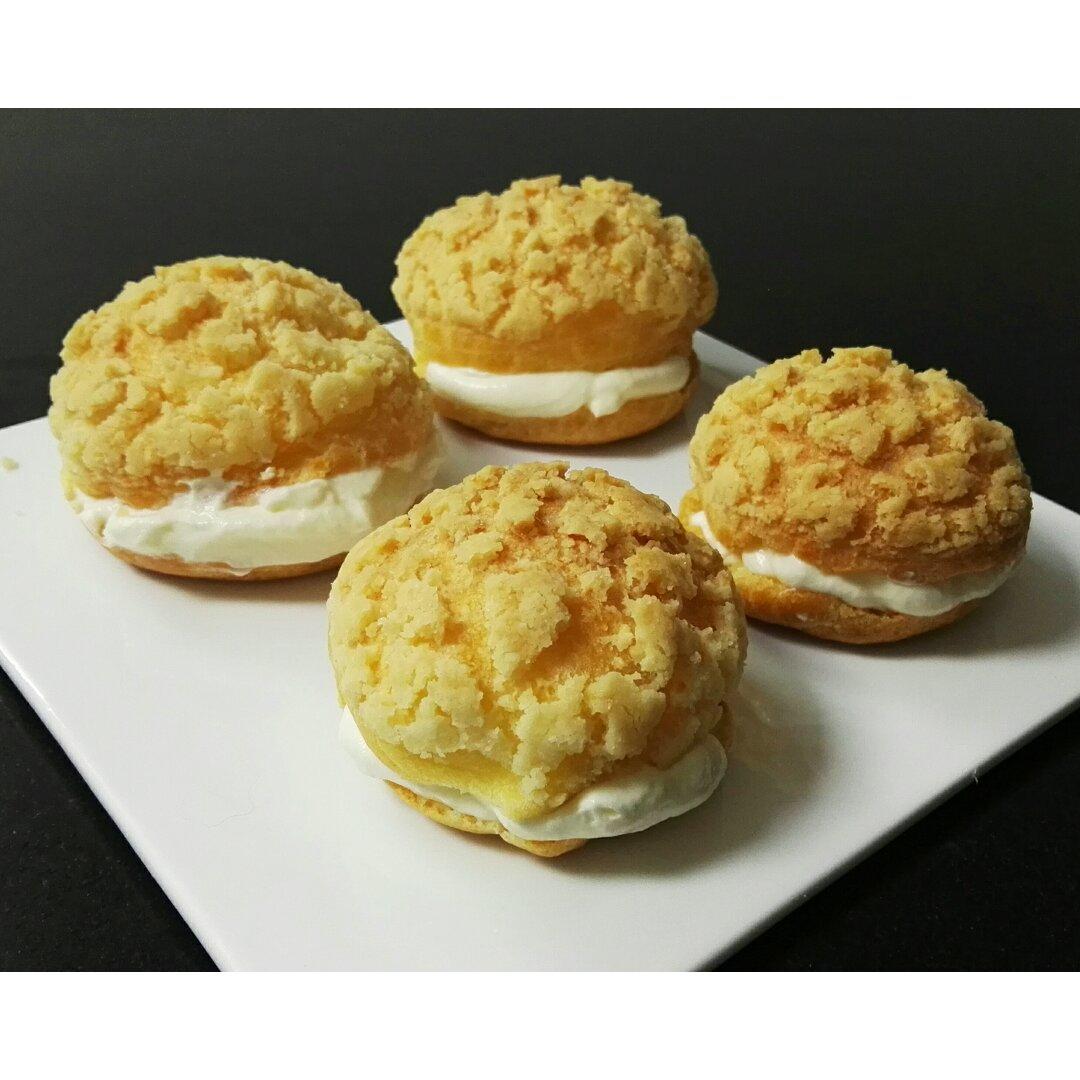 酥皮奶油泡芙--#皮黑森林#