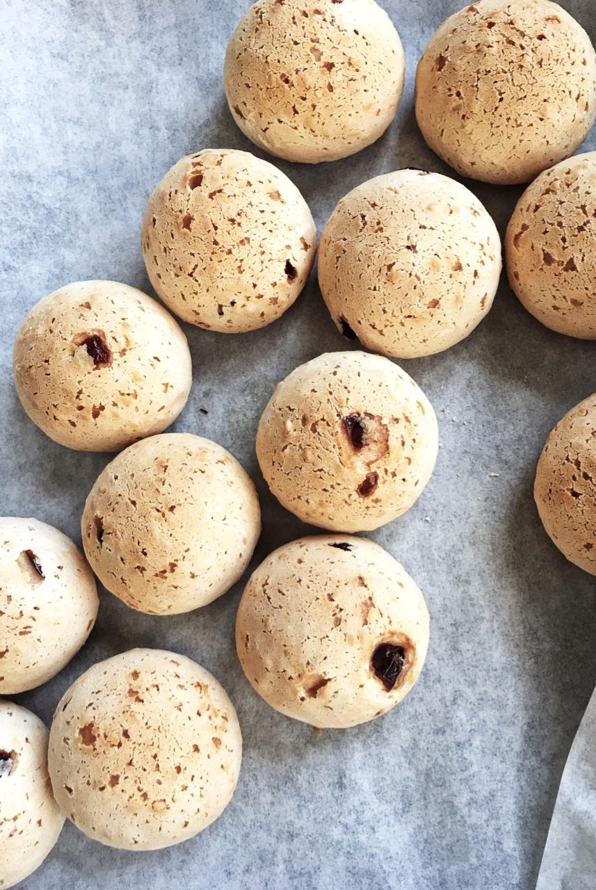 海龙女做的黑芝麻麻薯面包