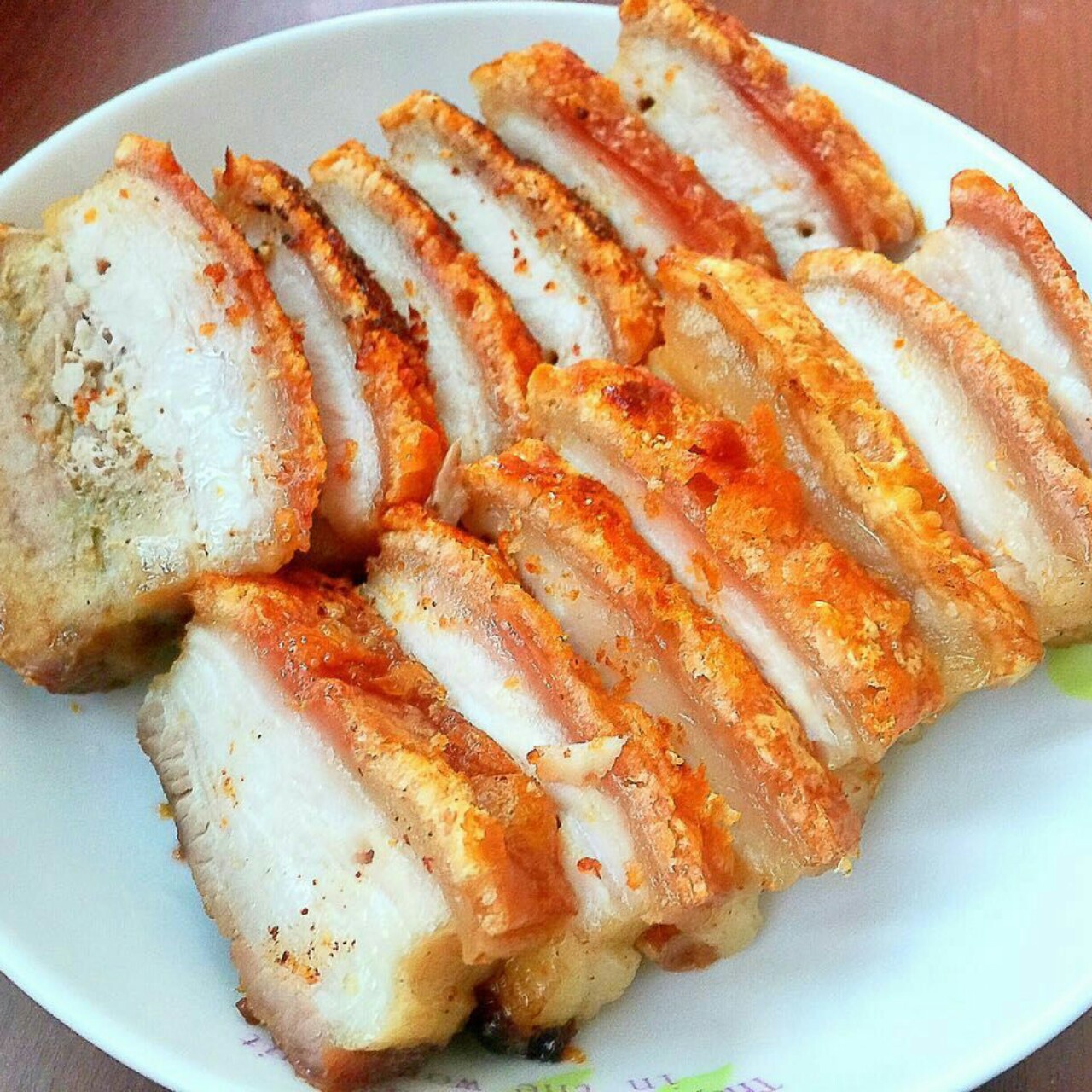 小雅麻麻做的广式脆皮烧肉