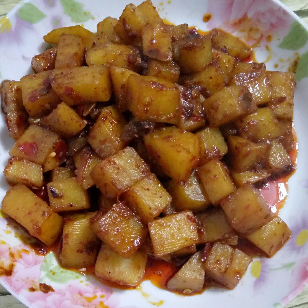 红烧土豆块