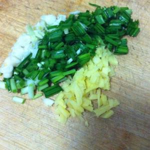 清炒菠菜的做法 步骤2
