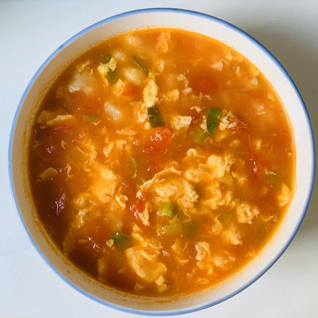 营养健康的西红柿鸡蛋疙瘩汤