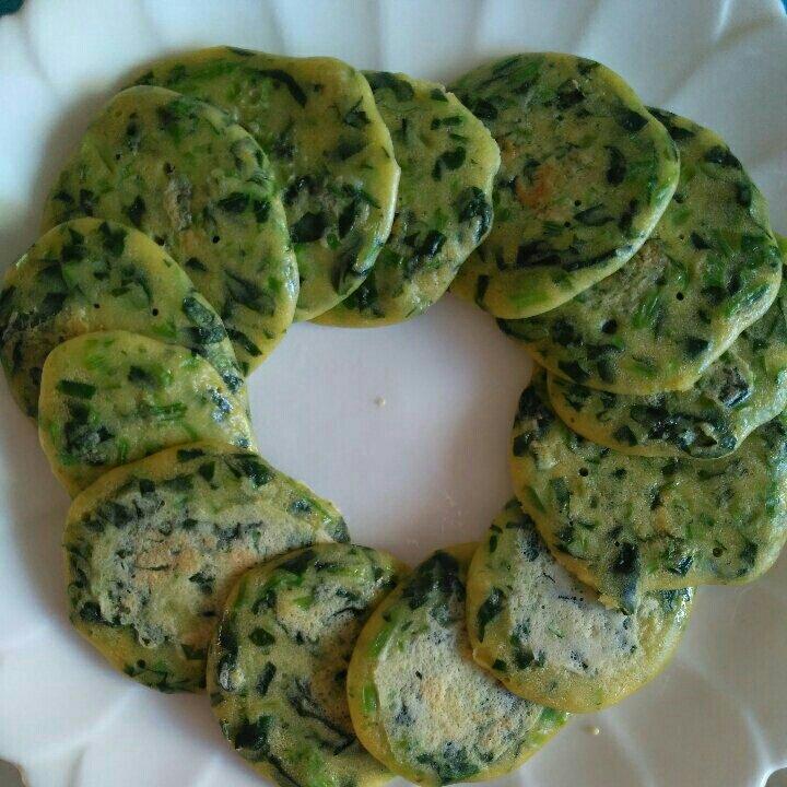 宝宝菠菜鸡蛋饼