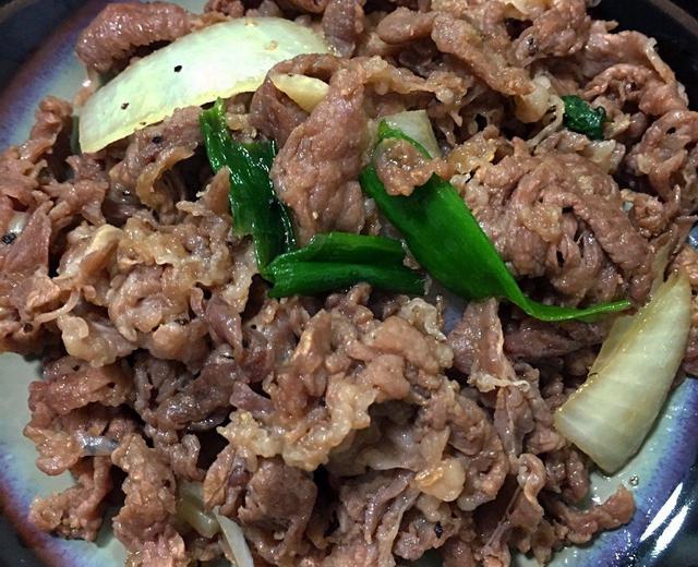 韩式炒牛肉：用家里现有的调味料就可以做出韩国风！