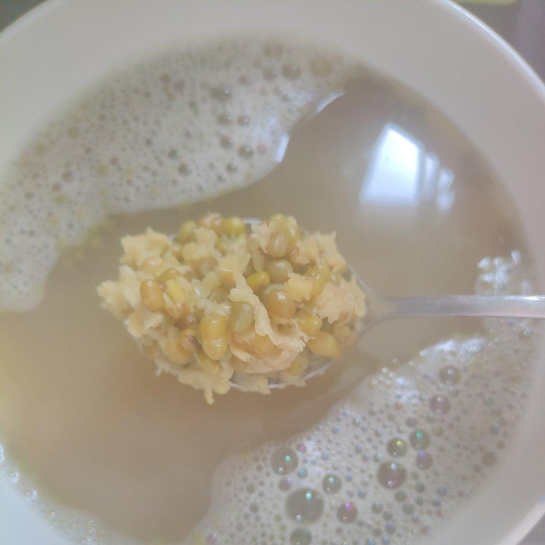 绿豆糖水冰沙绿豆汤（免浸泡速出沙）