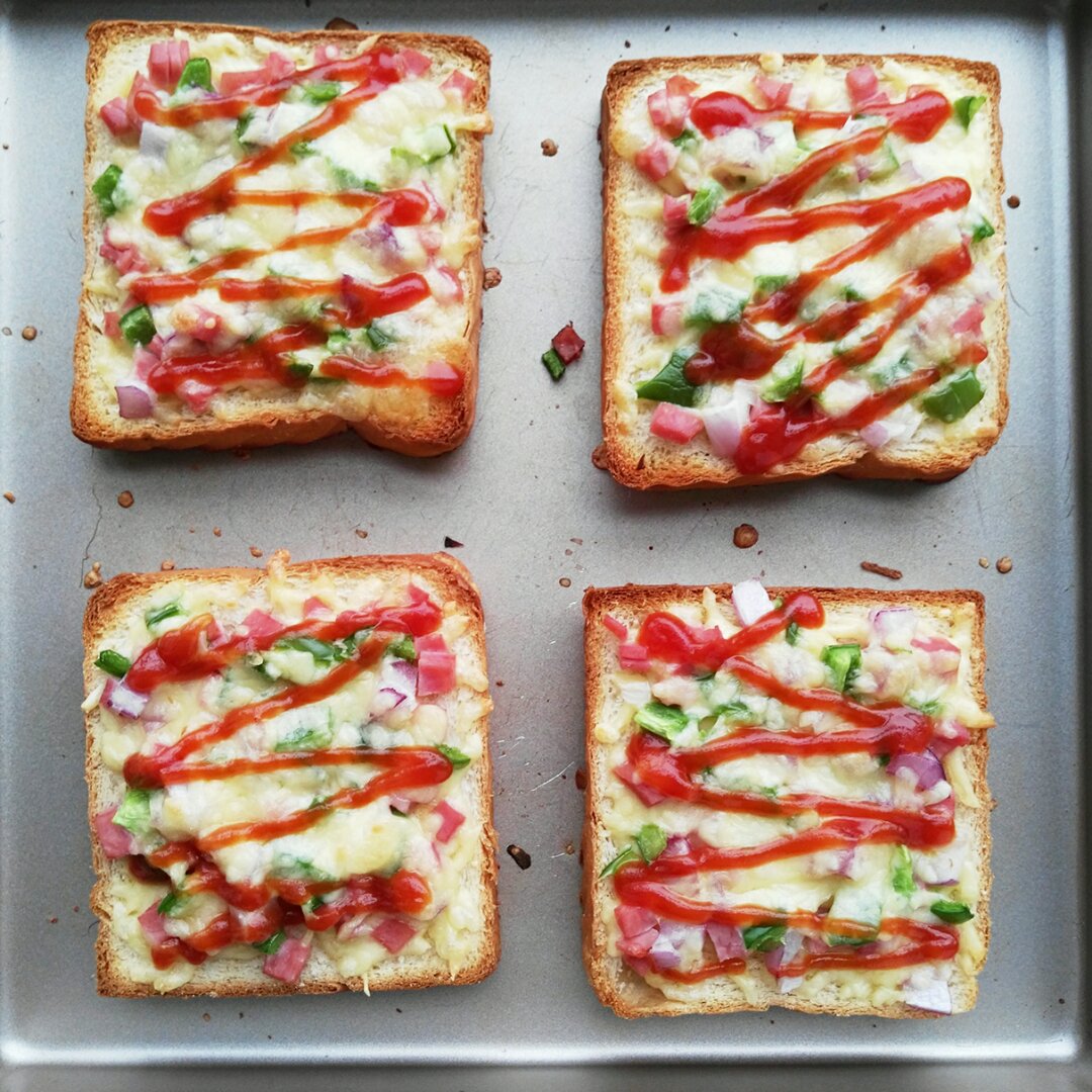 芝士面包片披萨