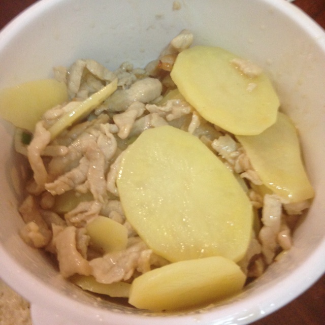 土豆青椒炒肉片