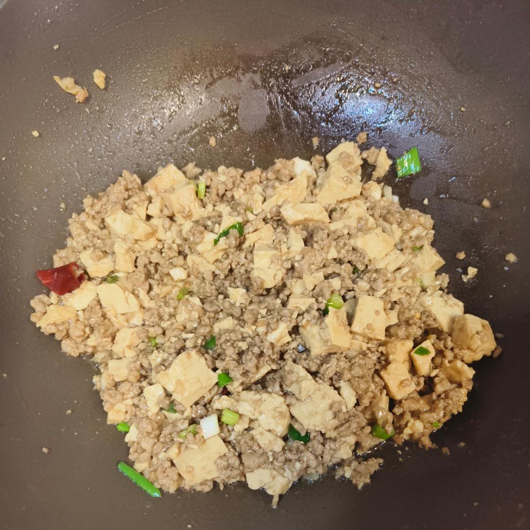 肉末嫩豆腐｜嫩滑口感爽口！这道快手菜超级下饭！！（减脂少油版）