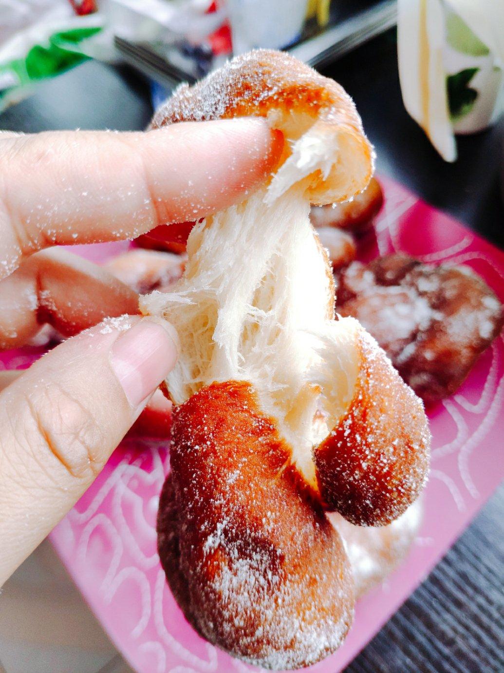 多拿滋甜甜圈&扭扭面包&豆沙面包