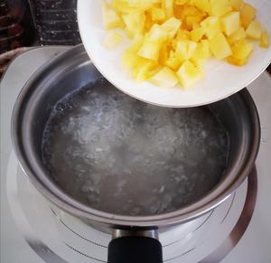 粳米菠萝水果粥的做法 步骤5