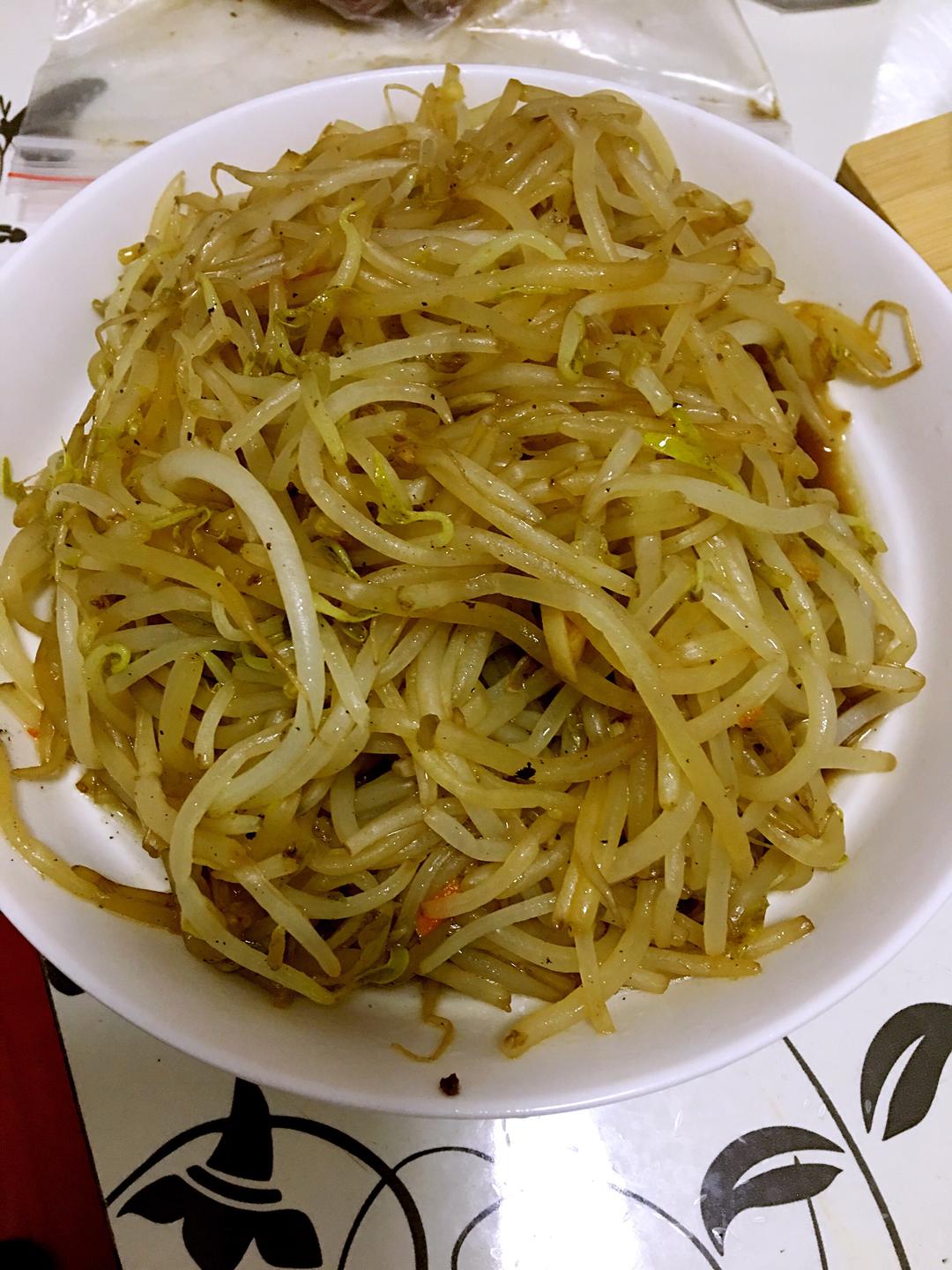 绿豆芽清炒的做法