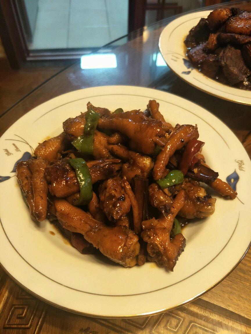 香辣烧鸡爪