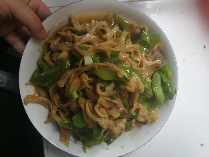 青椒炒面筋