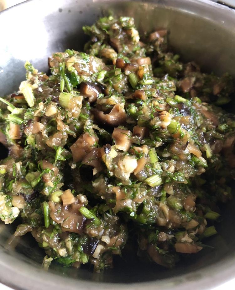 香菇茴香馅儿饺子的做法