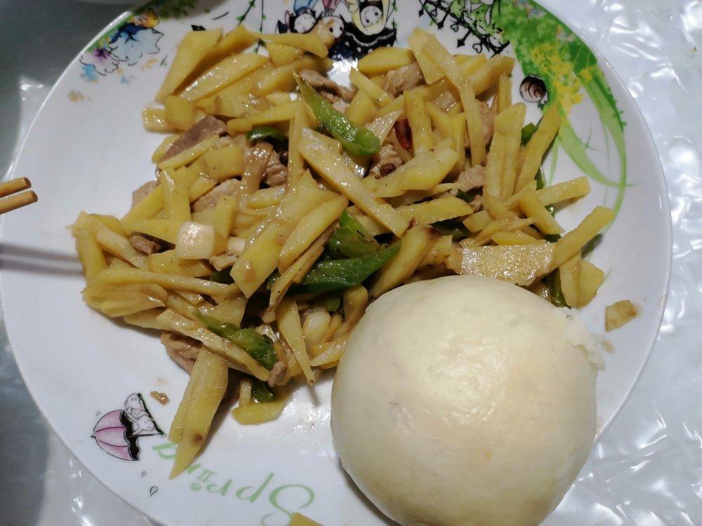 快手版土豆丝炒肉，下饭神器