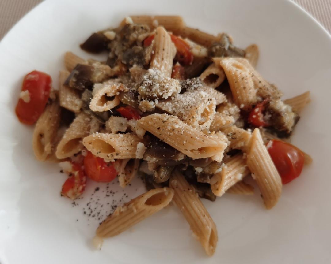 意大利南部美食－鳕鱼茄子通心粉的做法