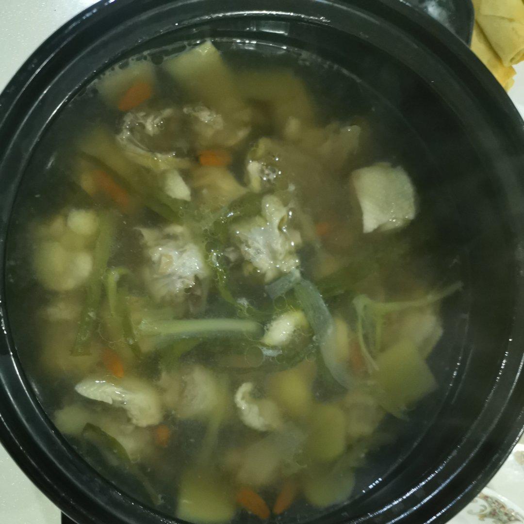 清炖鸡汤