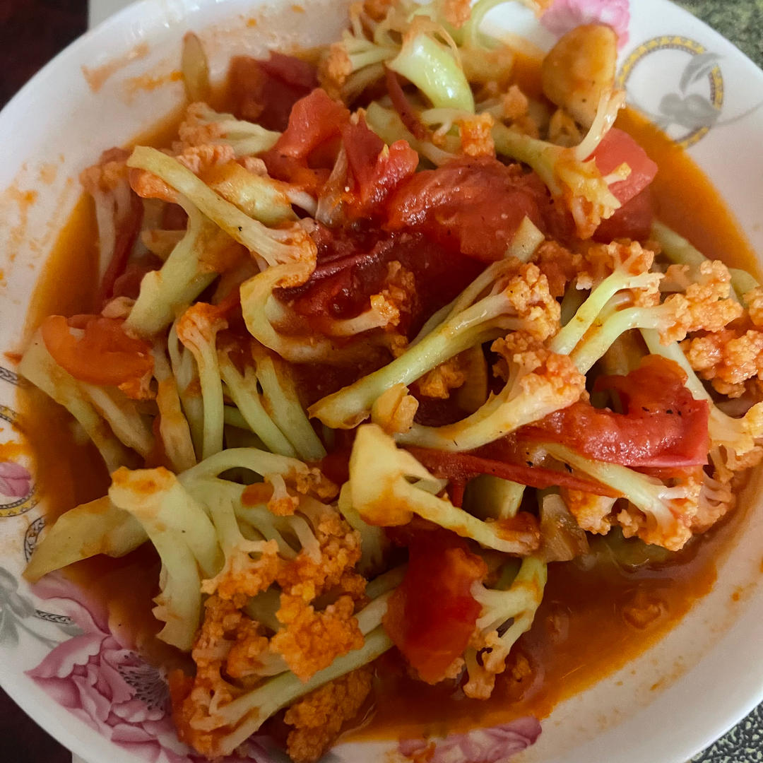 西红柿炒菜花（夏季开胃菜）