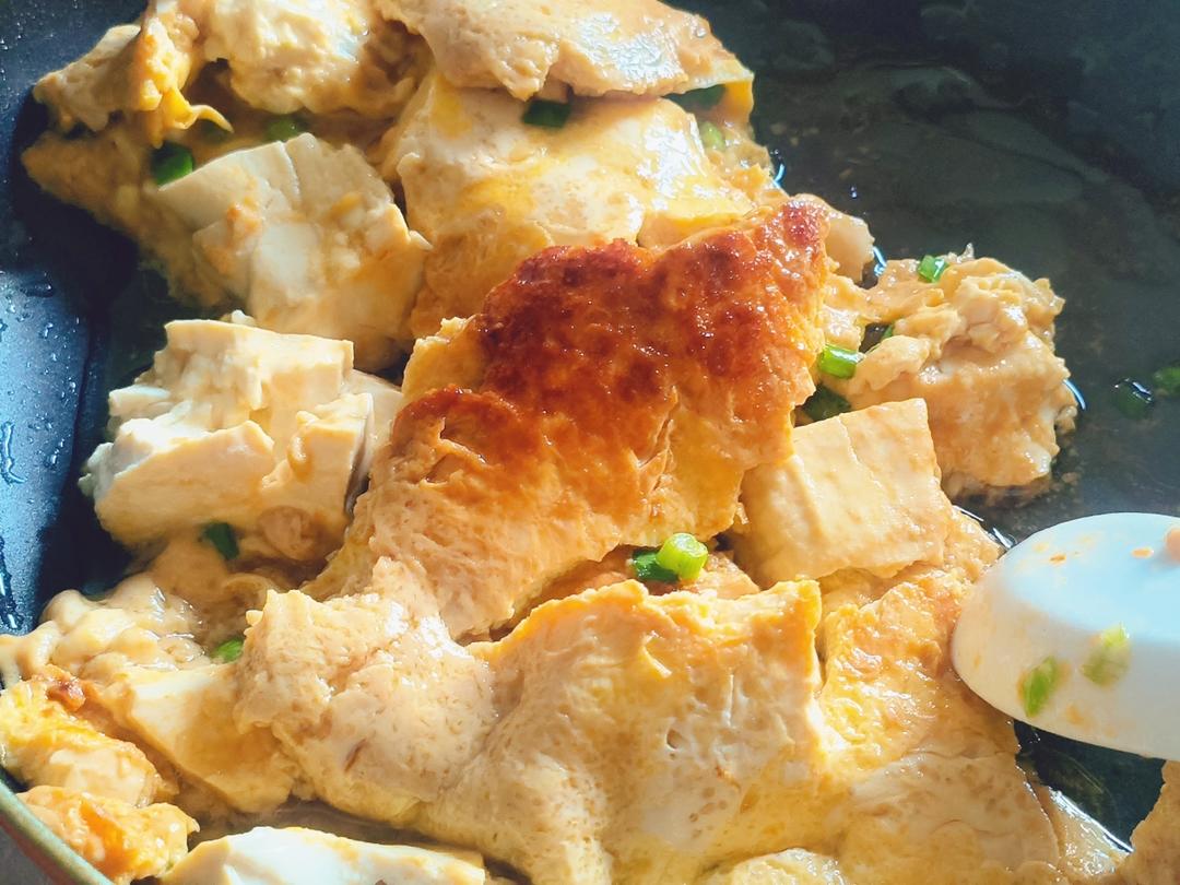 鸡蛋抱内脂豆腐