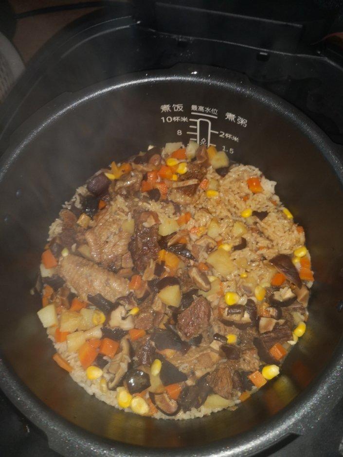 排骨焖饭