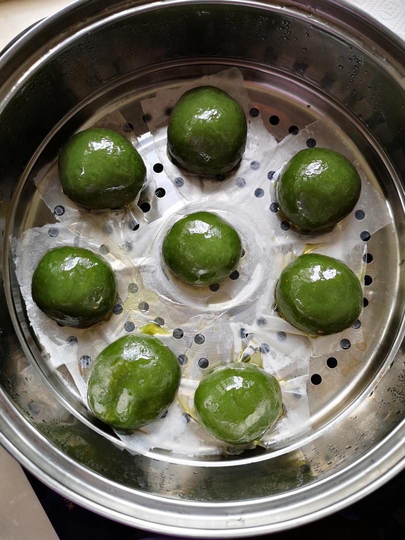 网红青团～～咸蛋黄肉松青团