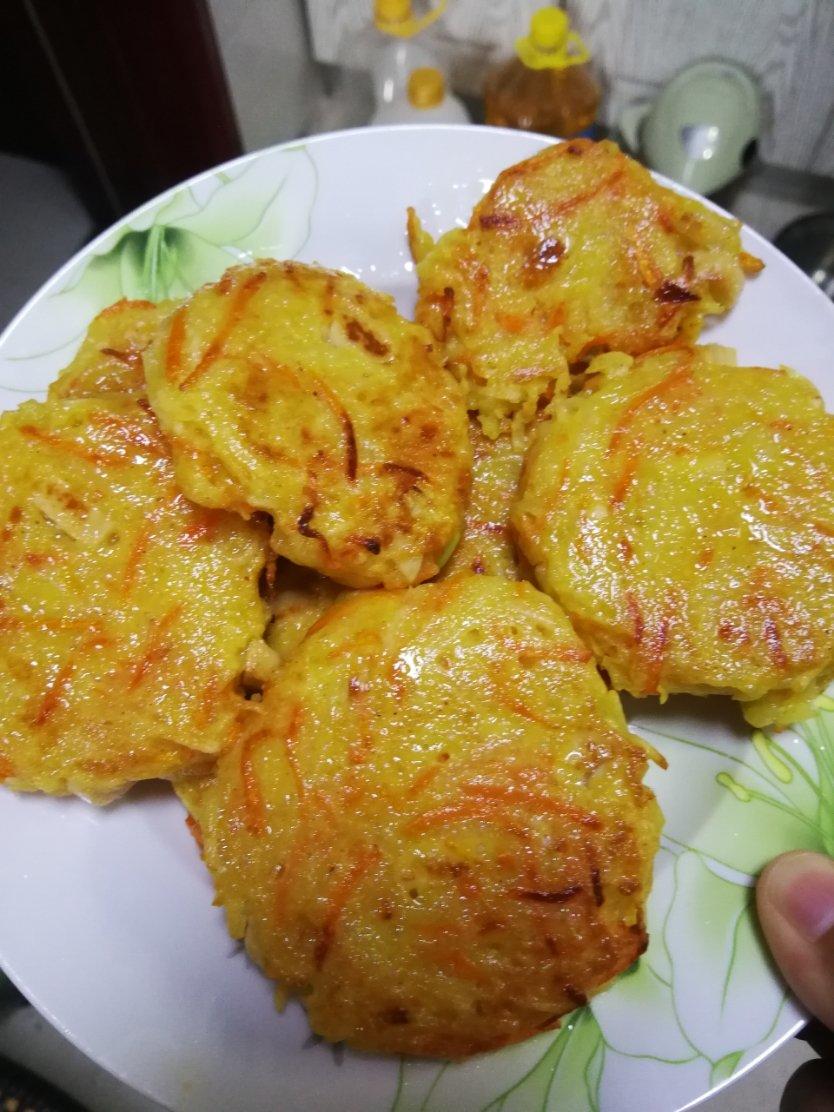简单又营养的胡萝卜土豆饼