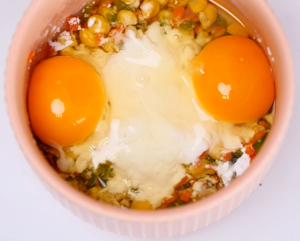 12月+宝宝辅食：洋葱圈煎蛋饼的做法 步骤10
