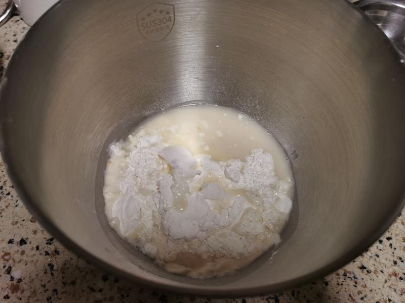 纯奶手撕吐司的做法 步骤1