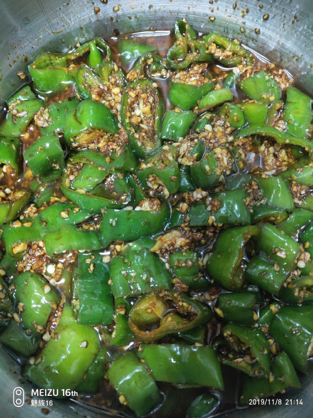 能让你多吃一碗饭的开胃小咸菜～腌辣椒（尖椒）圈