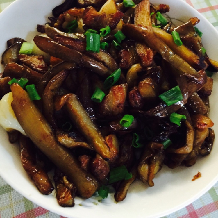 老丁的私房菜-油焖茄子