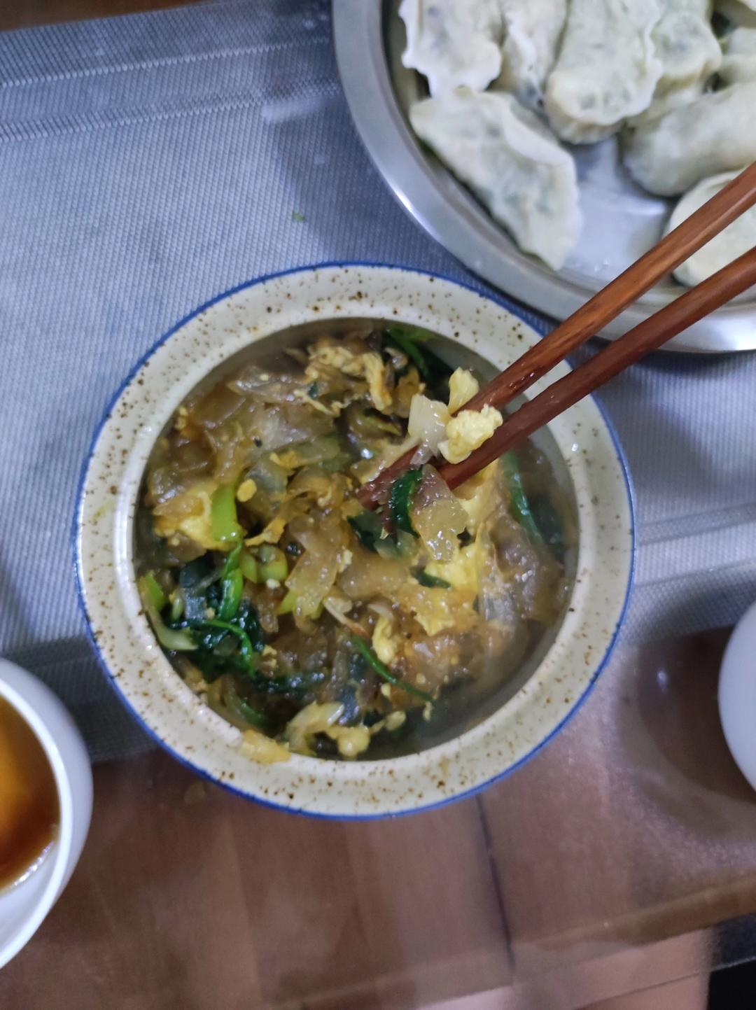 素炒河粉