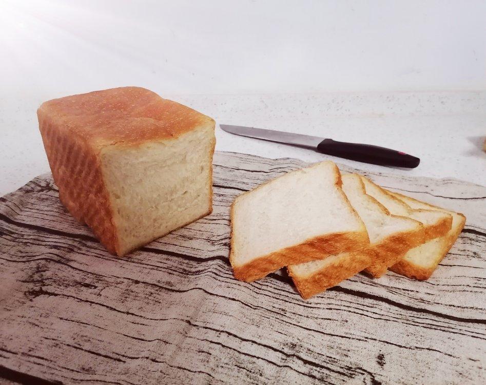 早餐白吐司          （庞多米 Pain de mie）
